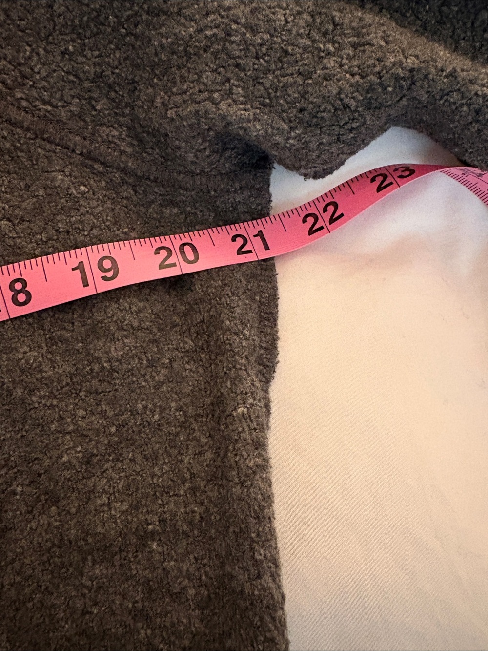 Perfect White Tee women's Ziggy "Shrunken" sweatshirt - Picture 7 of 7